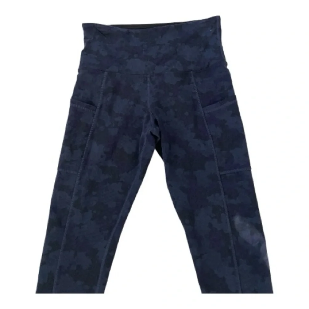 Tuff Athletics Blue Camo Leggings with side pockets Size (Small) - Picture 5 of 8
